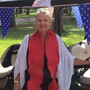 Meet your Posher, Carolyn